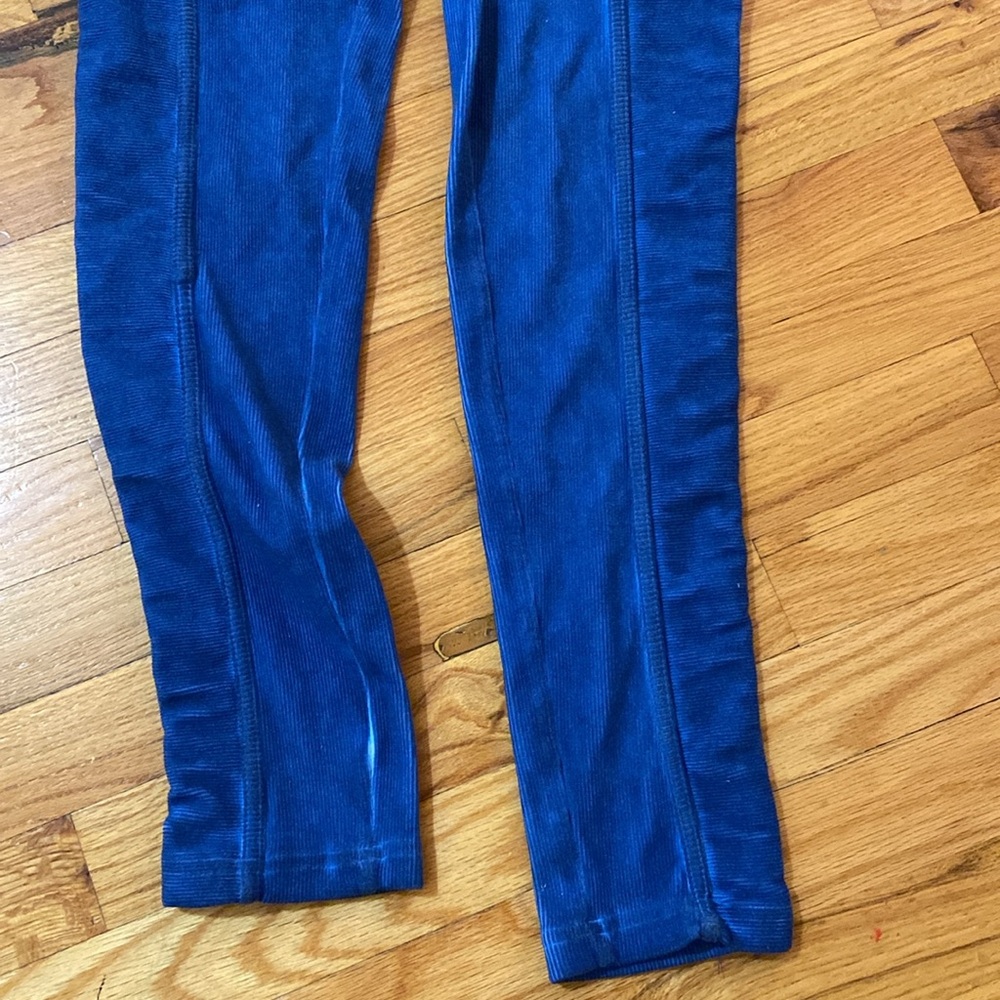 Beautiful Ribbed Set - Picture 4 of 8